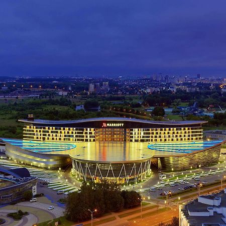 Minsk Marriott Hotel Bagian luar foto