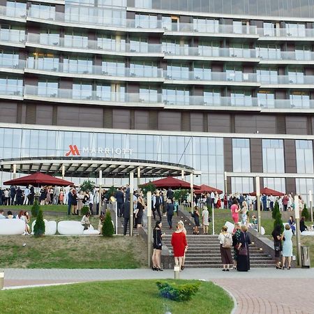 Minsk Marriott Hotel Bagian luar foto