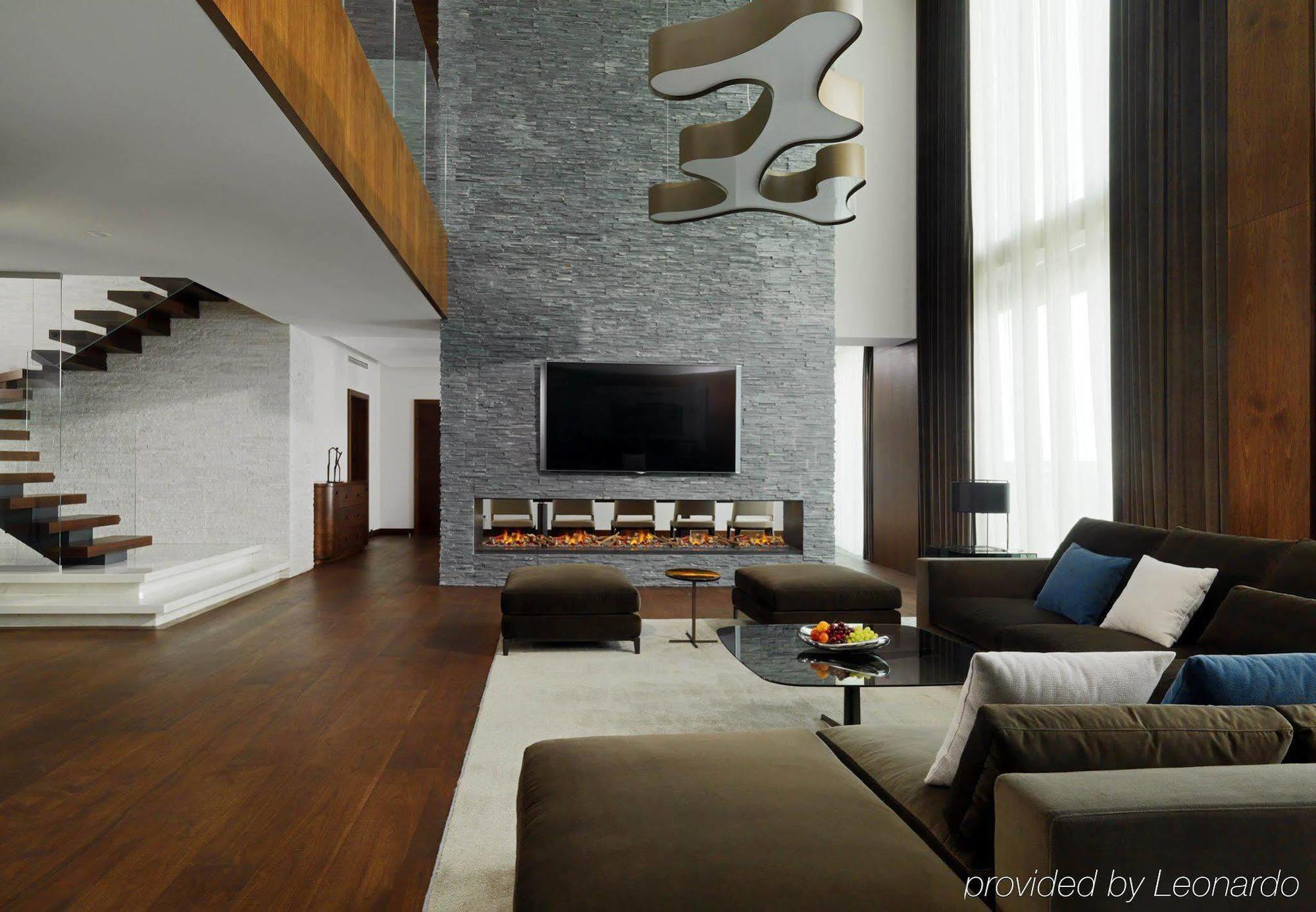 Minsk Marriott Hotel Bagian luar foto